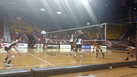Aggies Win Nail-Biter to Stay Perfect in WAC