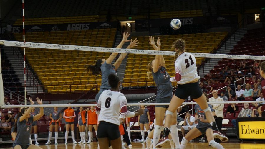 The Aggies handle UTRGV en route to their fourth straight victory. 