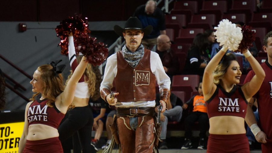 Pistol Pete At The NMSU Mens Basketball Game.