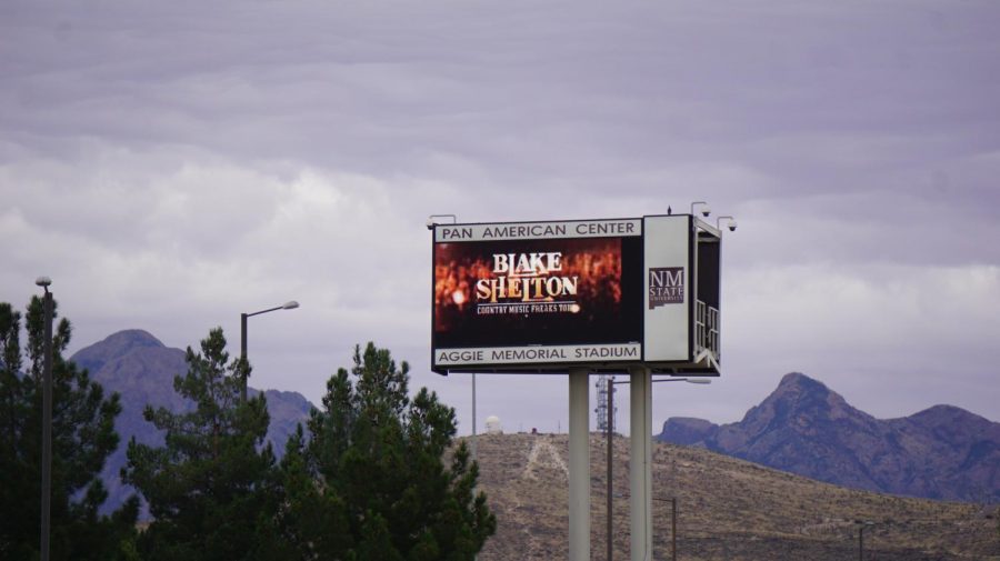 Pan American Center advertising the Blake Shelton concert that will be coming to NMSU in early 2018.