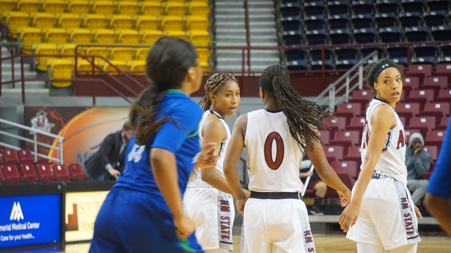 NMSU vs TAMCC Photo Gallery - NMSU Round Up