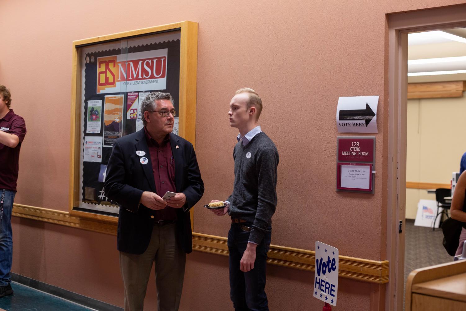 Early Voting Draws In Over 300 Casted Ballots At Corbett Center On ...