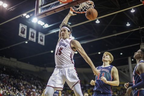 Saint Mary’s stifles Aggie offense as NM State falls to Gaels at home