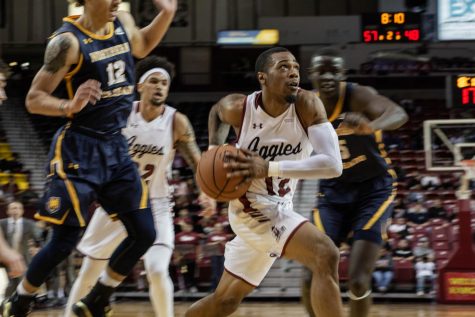 Aggies bounce back against Northern Colorado after extended break