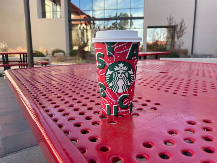 Starbucks+has+introduced+a+new+holiday+drink+and+brought+back+favorites.