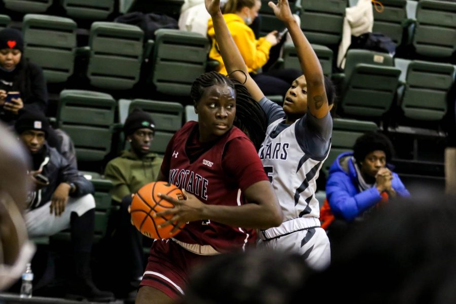 Aggies Fall In Huge Fourth Quarter Push From Chicago State