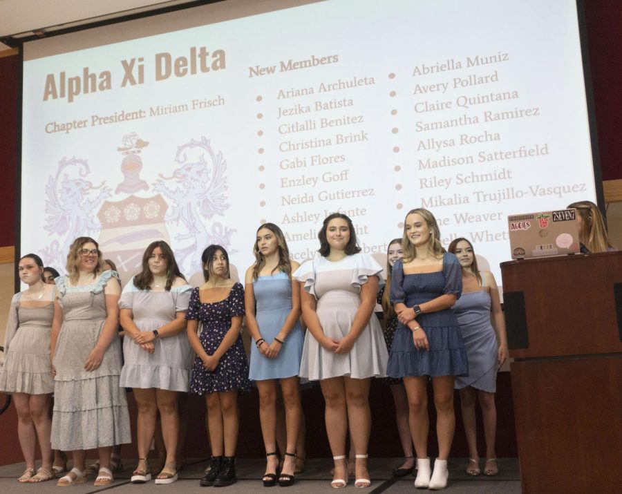 Alpha Xi Delta presenting their New Member Class of 2022.
