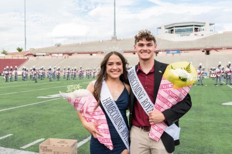 Homecoming winners Molly Parra (left) and Cael Alderete (right) pictured after winning on Oct. 22. (Photo from @nsmu Twitter.)