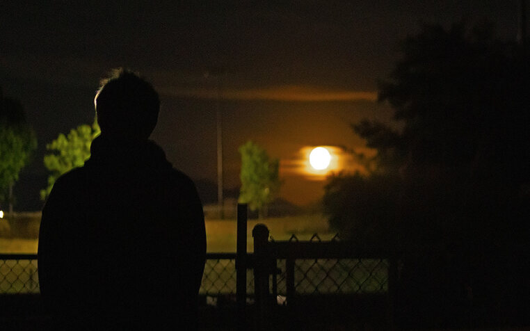 Students+gathered+at+NMSUs+observatory+to+admire+the+full+moon.+Sept.+29%2C+2023.