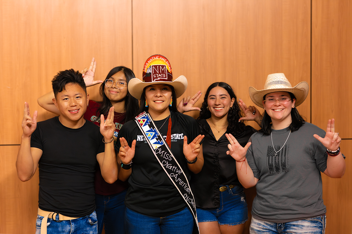 (Pictured left to right) Jared Alderman, Danielle Mahkee, Gaby Ramos, and Paris Nobles pose with Shay Smith, Miss Native American. Sep. 5, 2024.