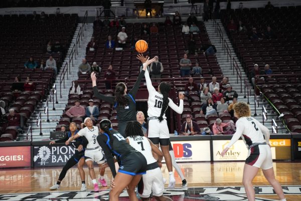 NMSU woman’s basketball falls short against Middle Tennessee