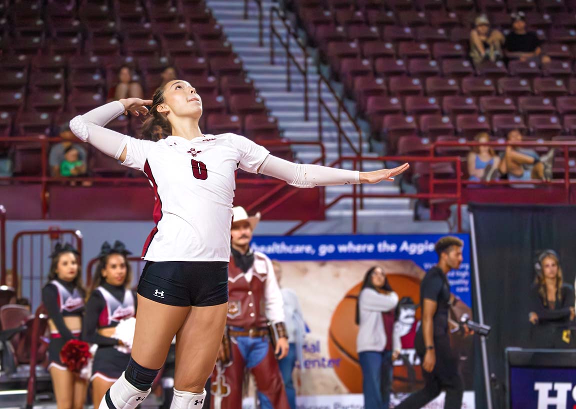 Karla HC_Volleyball vs New Mexico_LowRes_18