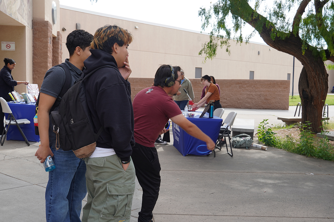 Students playing a game of ring toss. Oct. 7, 2025. 