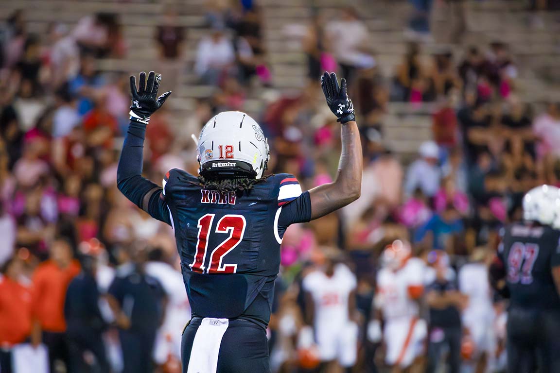 12_Karla HC_NMSU v SHSU_LowRes