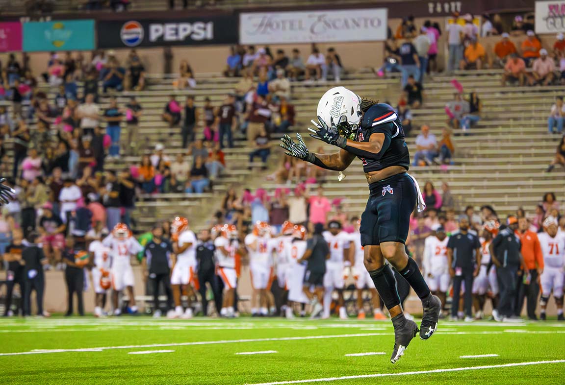 14_Karla HC_NMSU v SHSU_LowRes