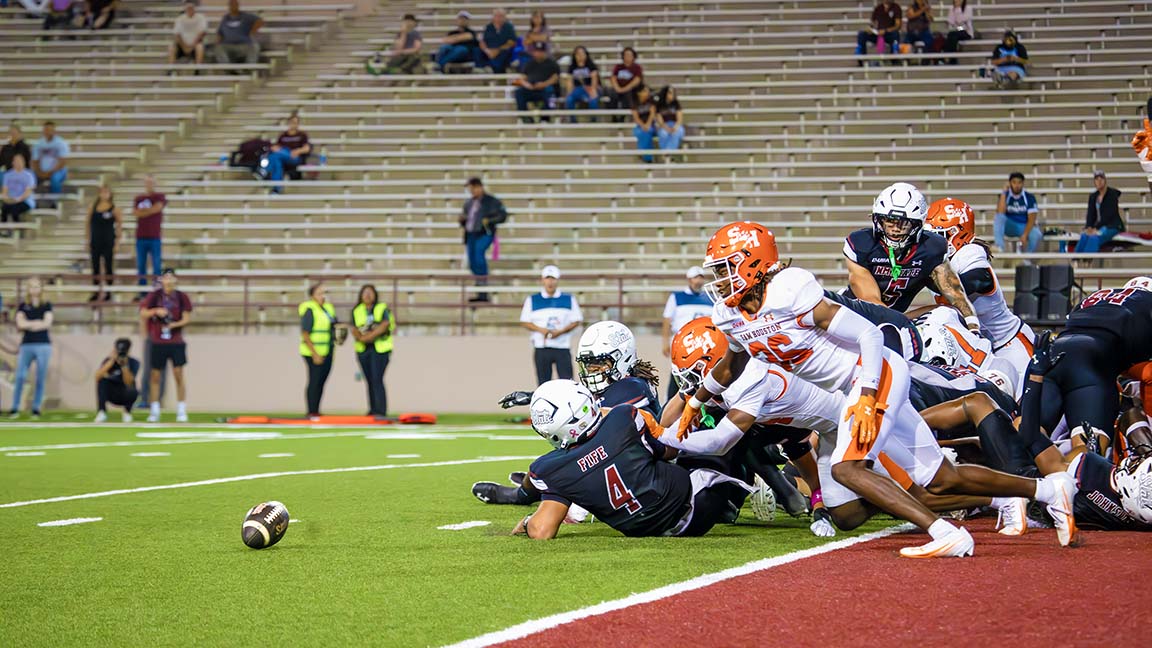 16_Karla HC_NMSU v SHSU_LowRes