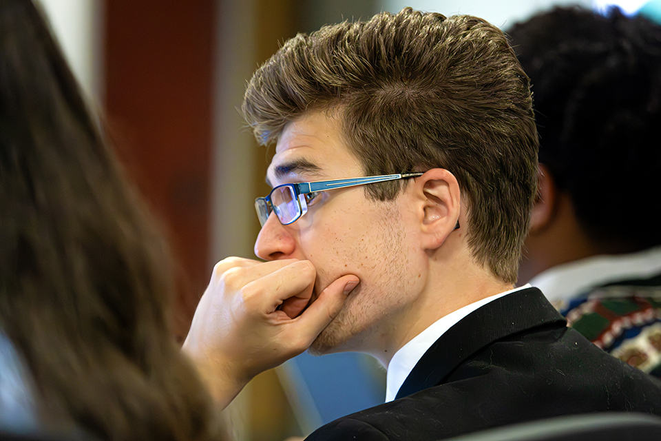 Benedek Szalai listens during ASNMSU meeting. Sept 18, 2025