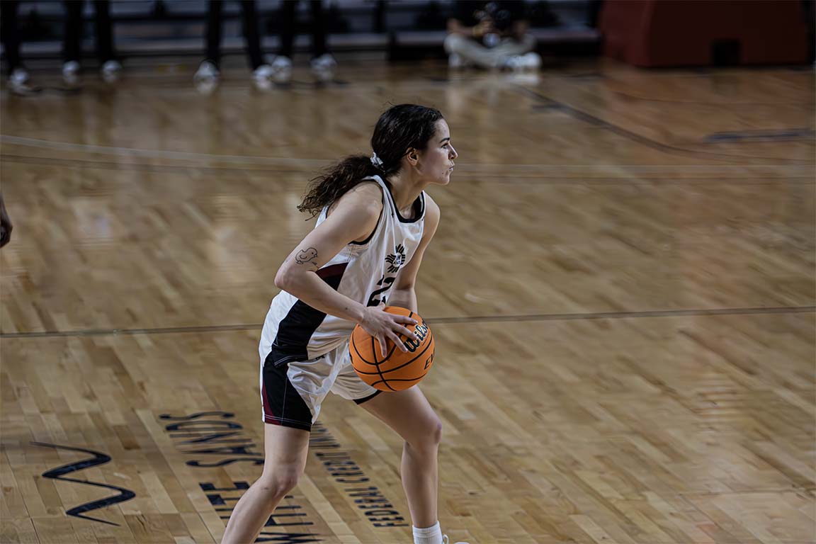 13_DanielV_BasketvKennesaw_LowRes